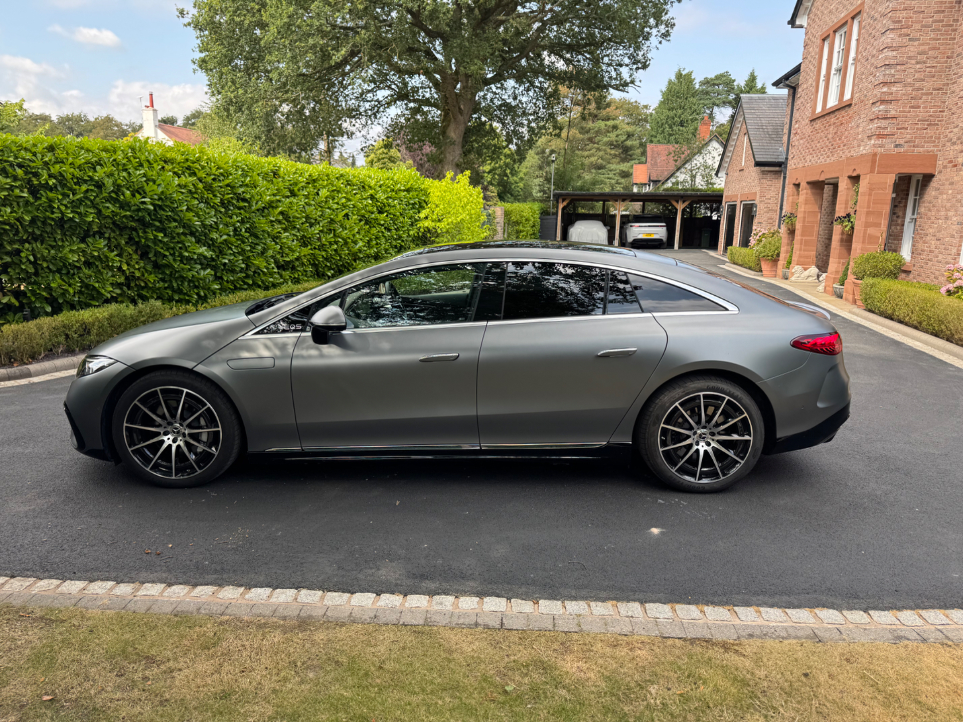 2023 MERCEDES-BENZ EQS