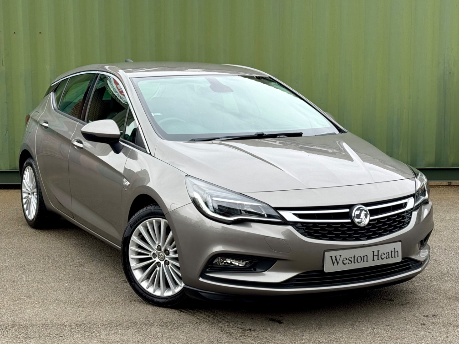 2016 Vauxhall Astra