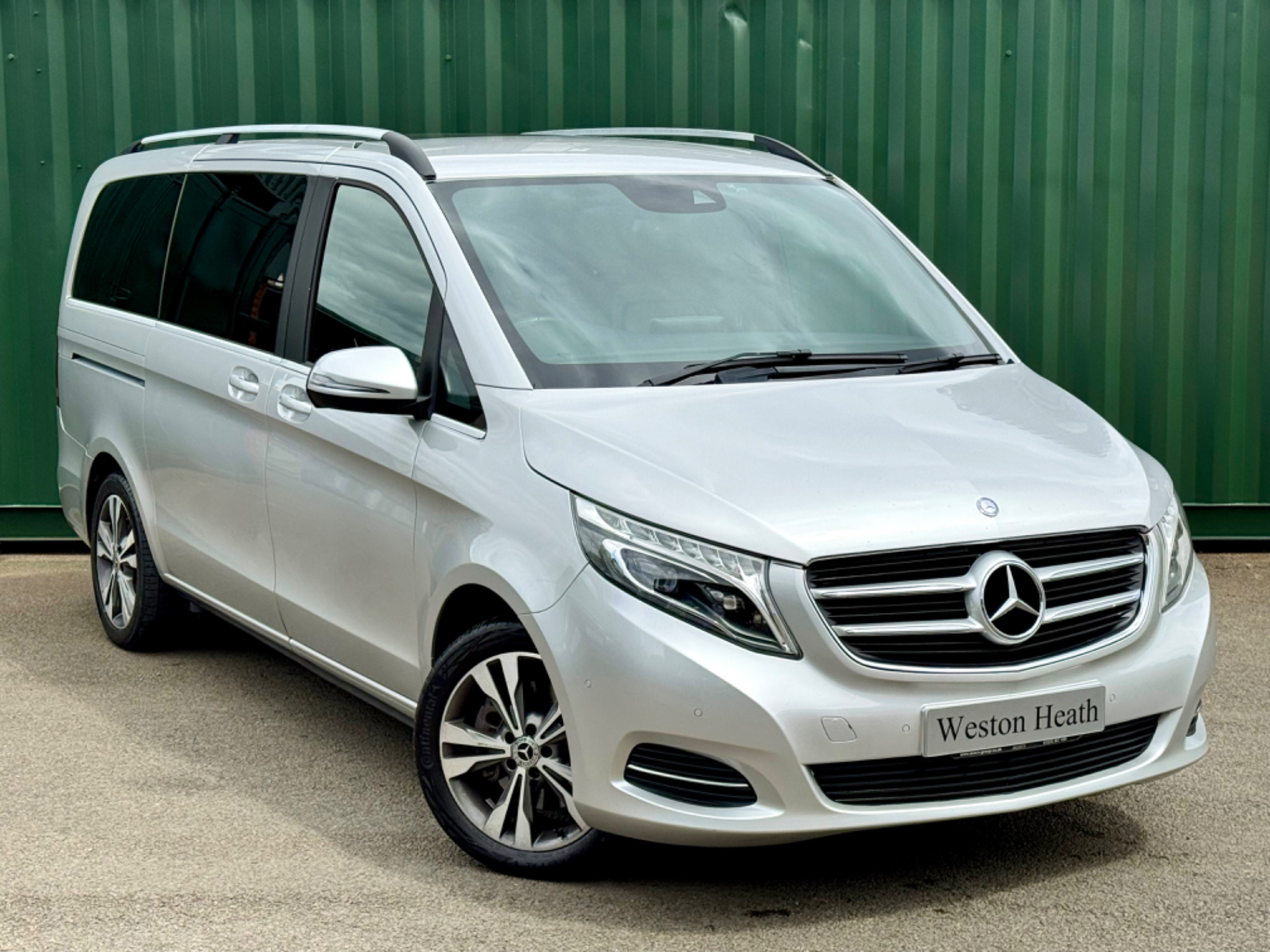 2017 Mercedes-Benz V-Class