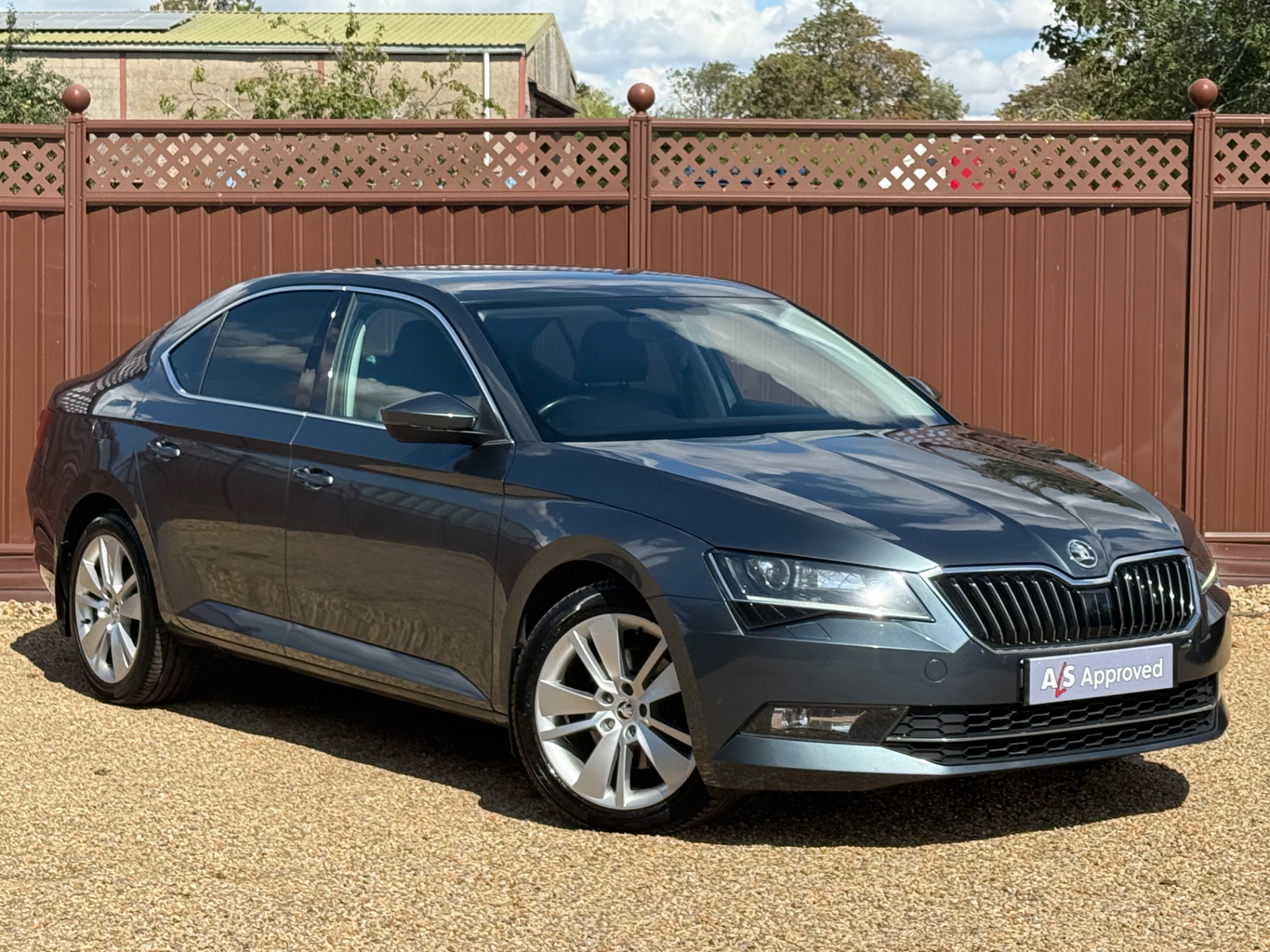 2018 SKODA SUPERB