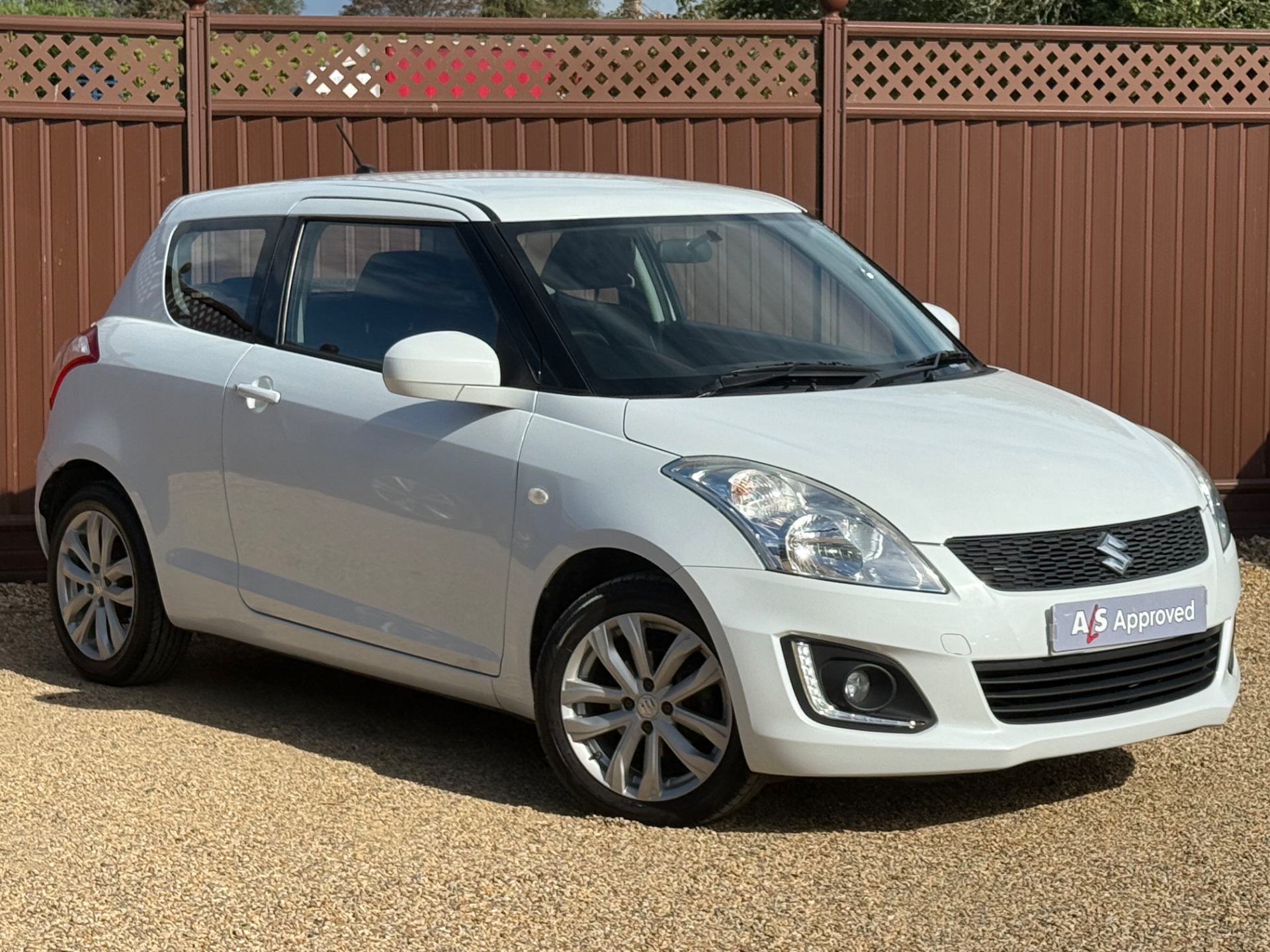 2015 Suzuki Swift