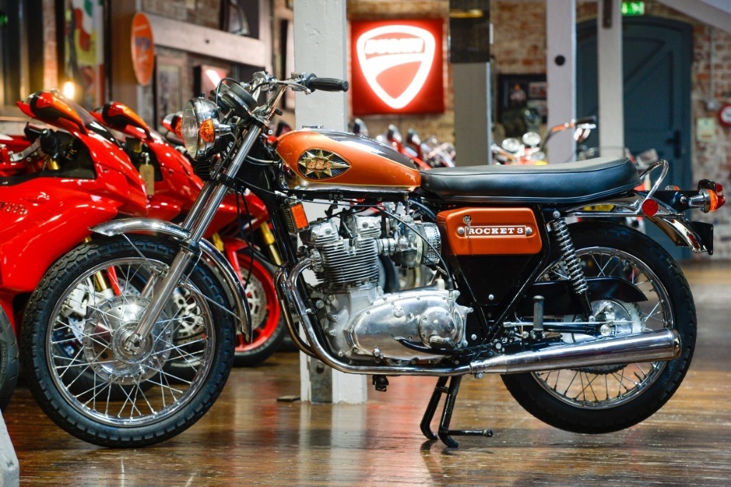 Bsa shop rocket 3