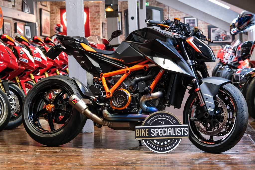 akrapovic 1290 super duke r