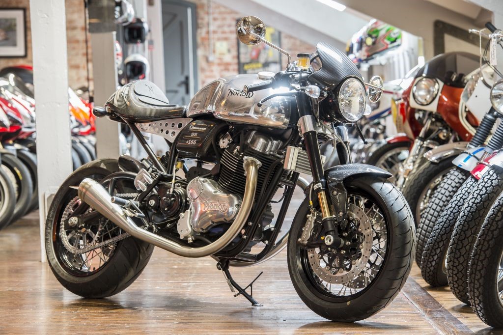 norton dominator 2019