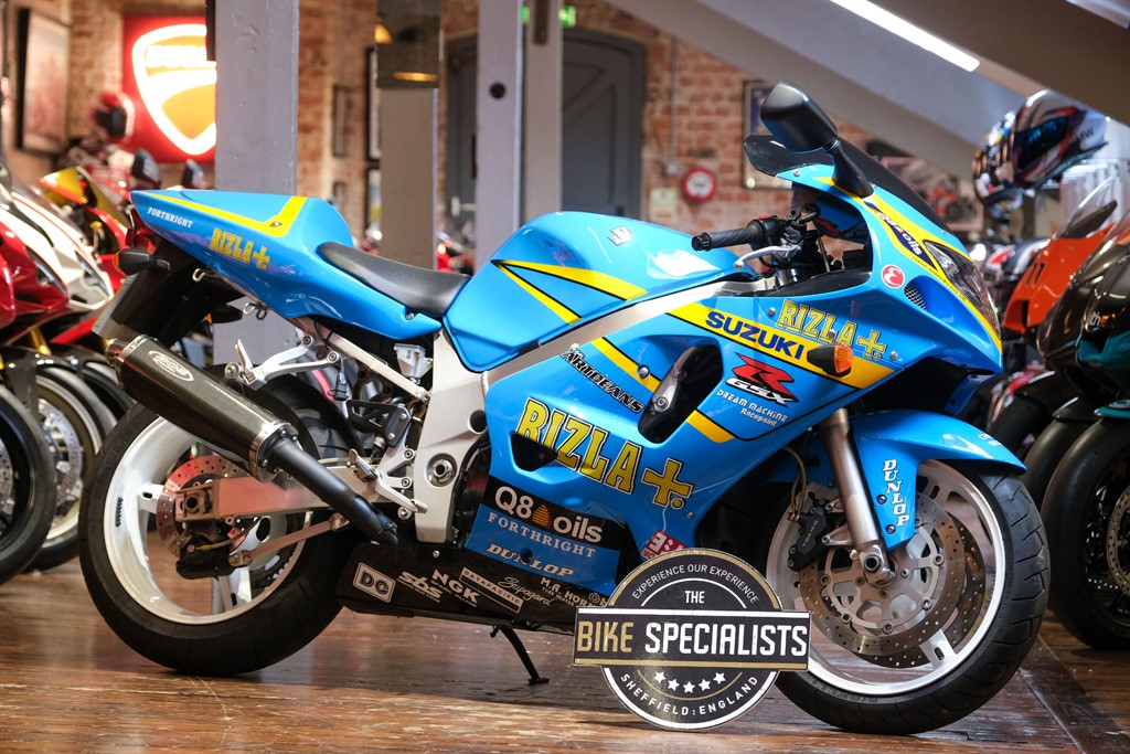 Suzuki gsxr store 600 k1