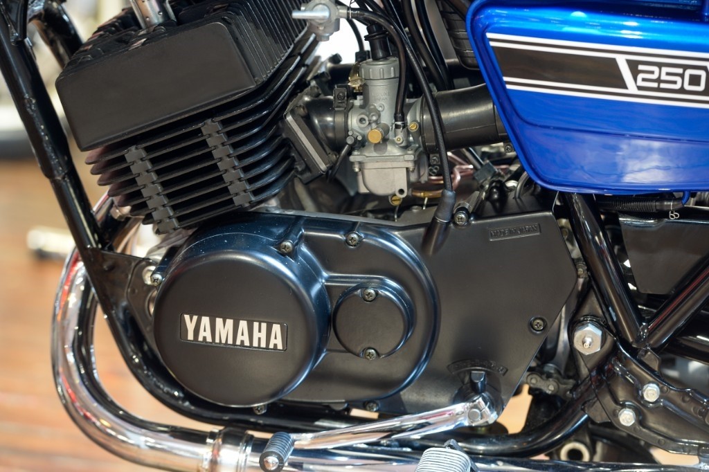 Motor yamaha hot sale rd 250