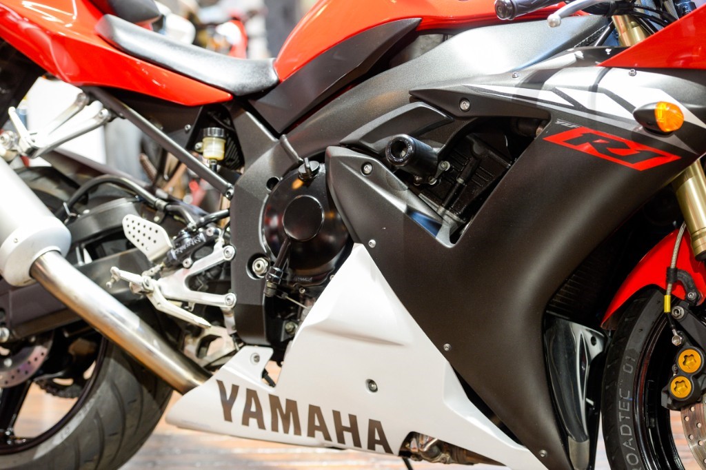 Yamaha YZF-R1, The Bike Specialists