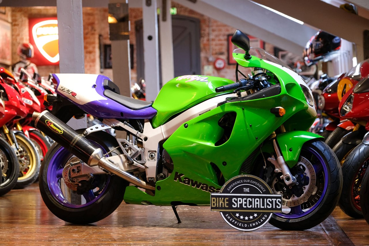 Kawasaki Zx R The Bike Specialists South Yorkshire