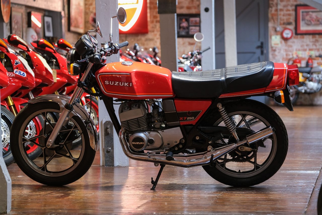 suzuki x4 motorcycle