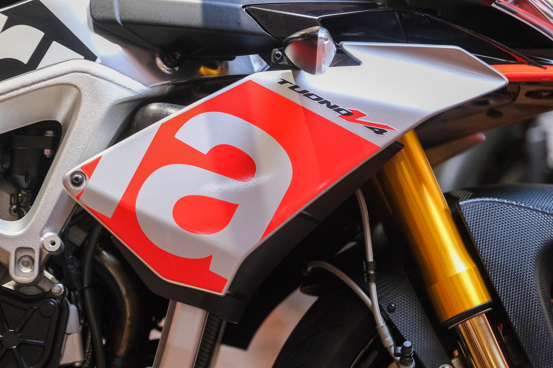 Gebrauchte und neue Aprilia Tuono V4 1100 Factory Motorräder kaufen