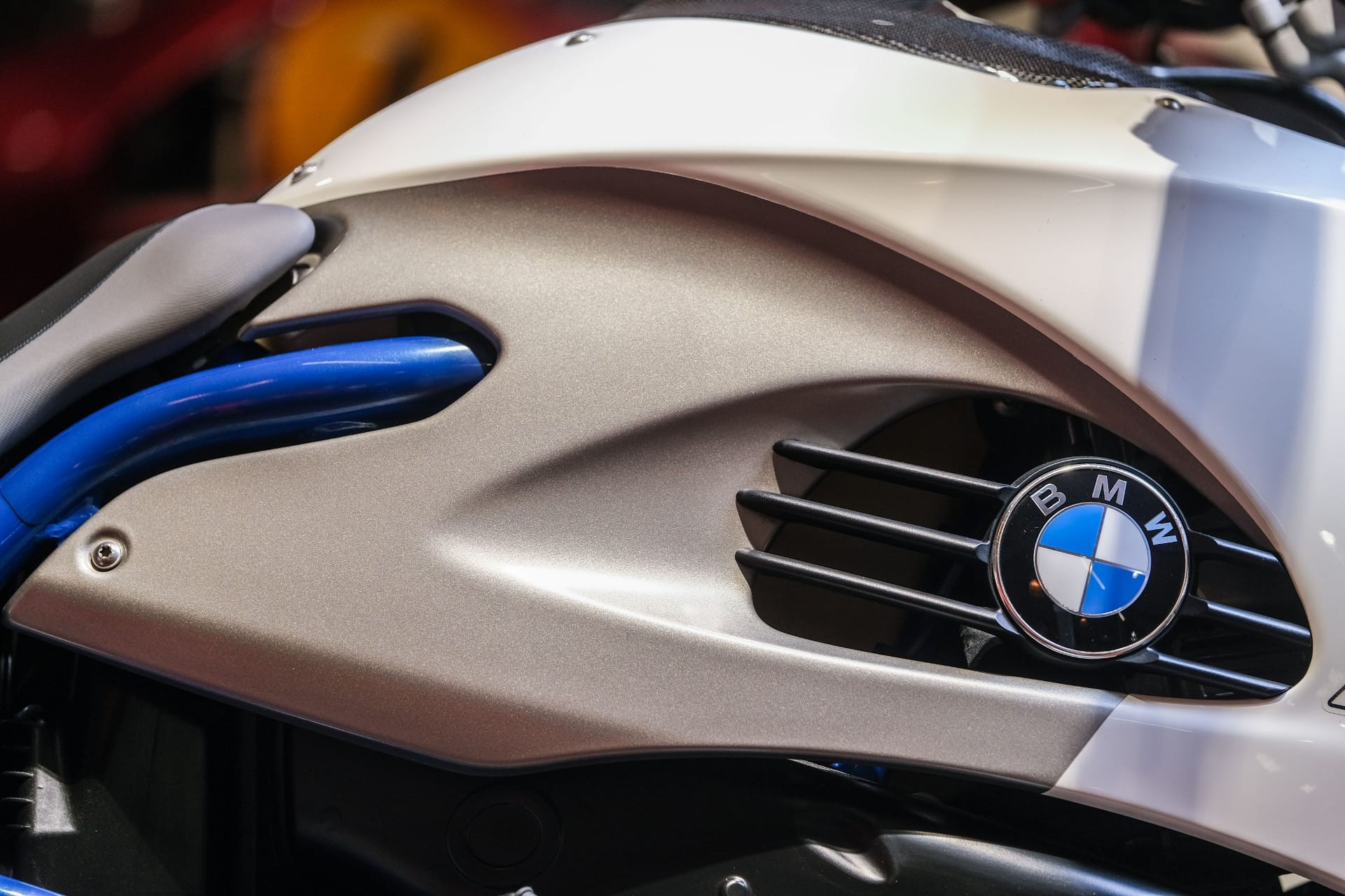 Bmw luxury best sale bike