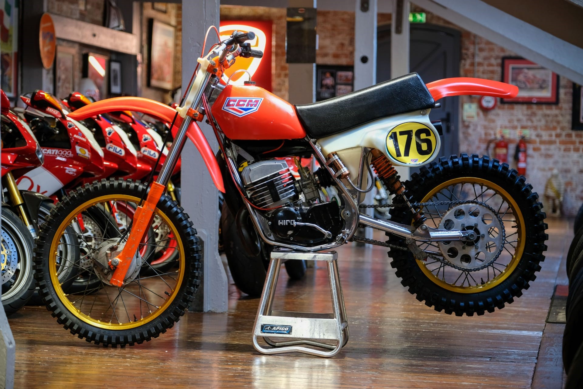 Ccm dirt hot sale bikes