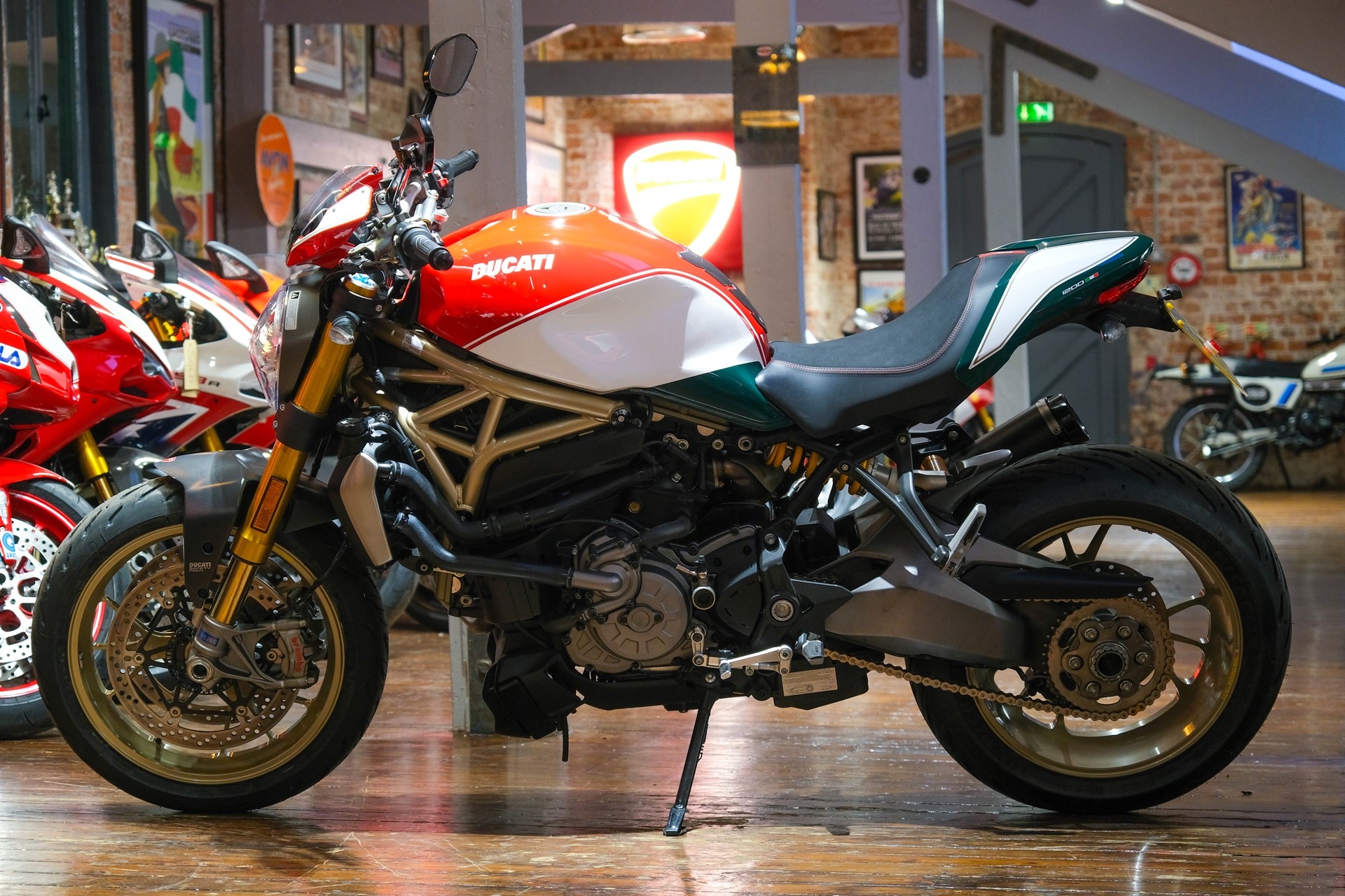 Ducati monster outlet anniversario for sale