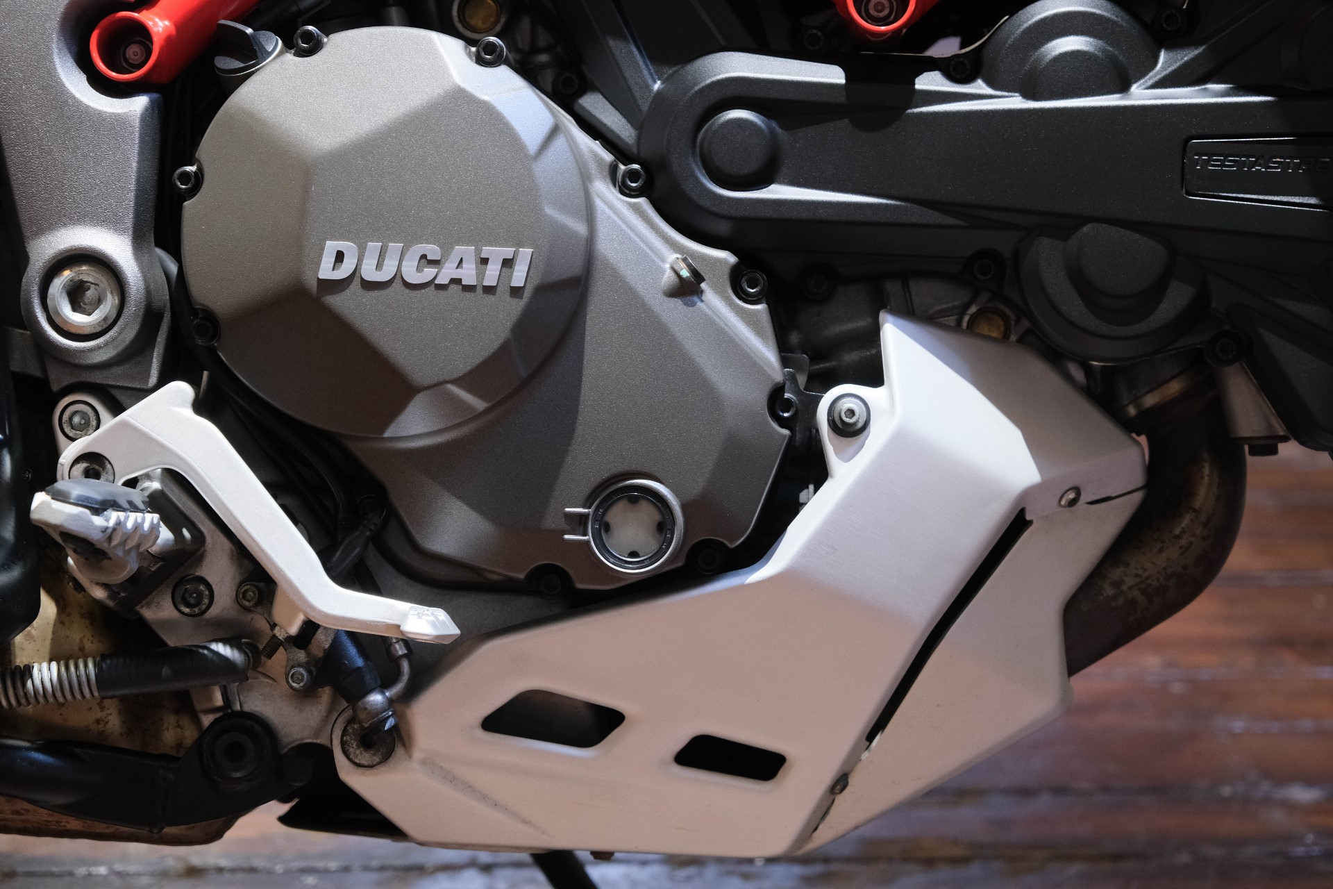 Ducati multistrada deals 1200 oil type