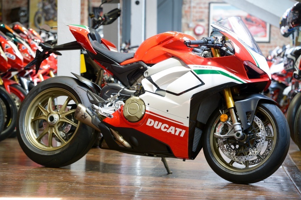 Panigale shop v4 tricolore