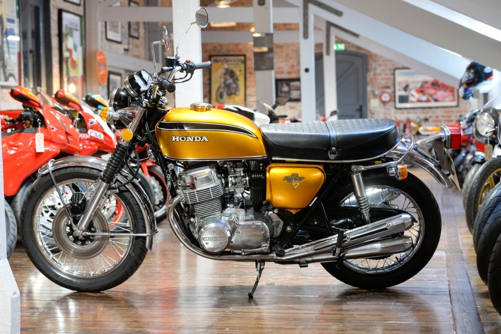 Honda cb on sale 750 s