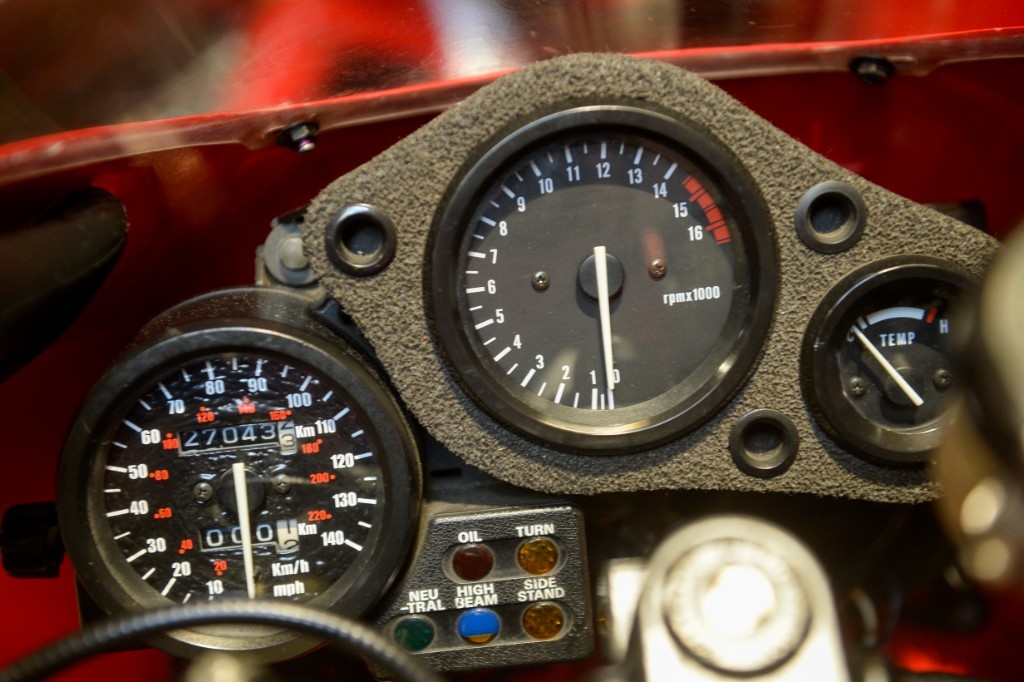 Honda RVF400 | The Bike Specialists | South Yorkshire