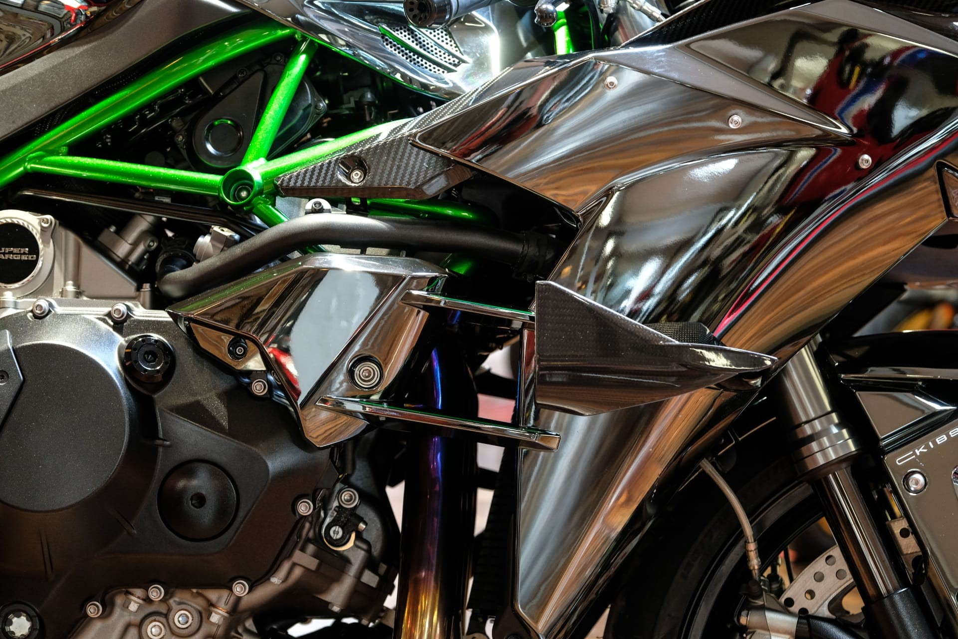 Ninja h2 deals engine cc