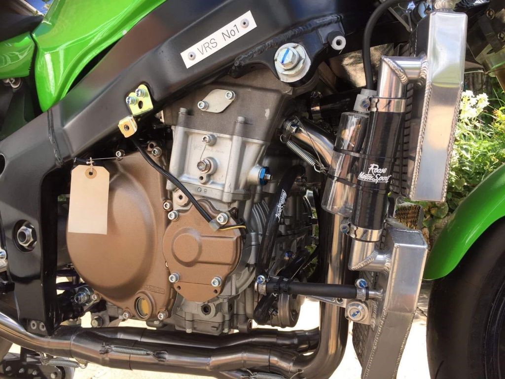 Kawasaki ZX-7R | The Bike Specialists | South Yorkshire
