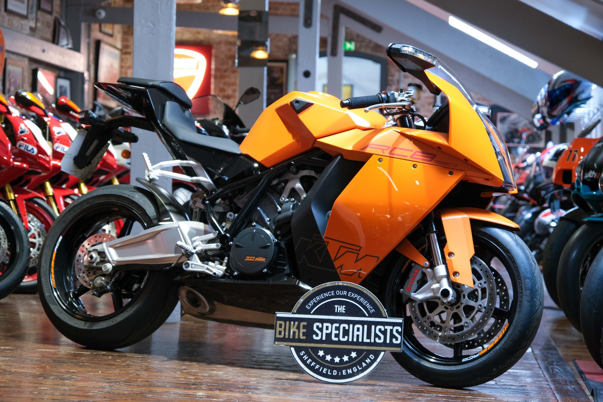 Ktm specialist 2025