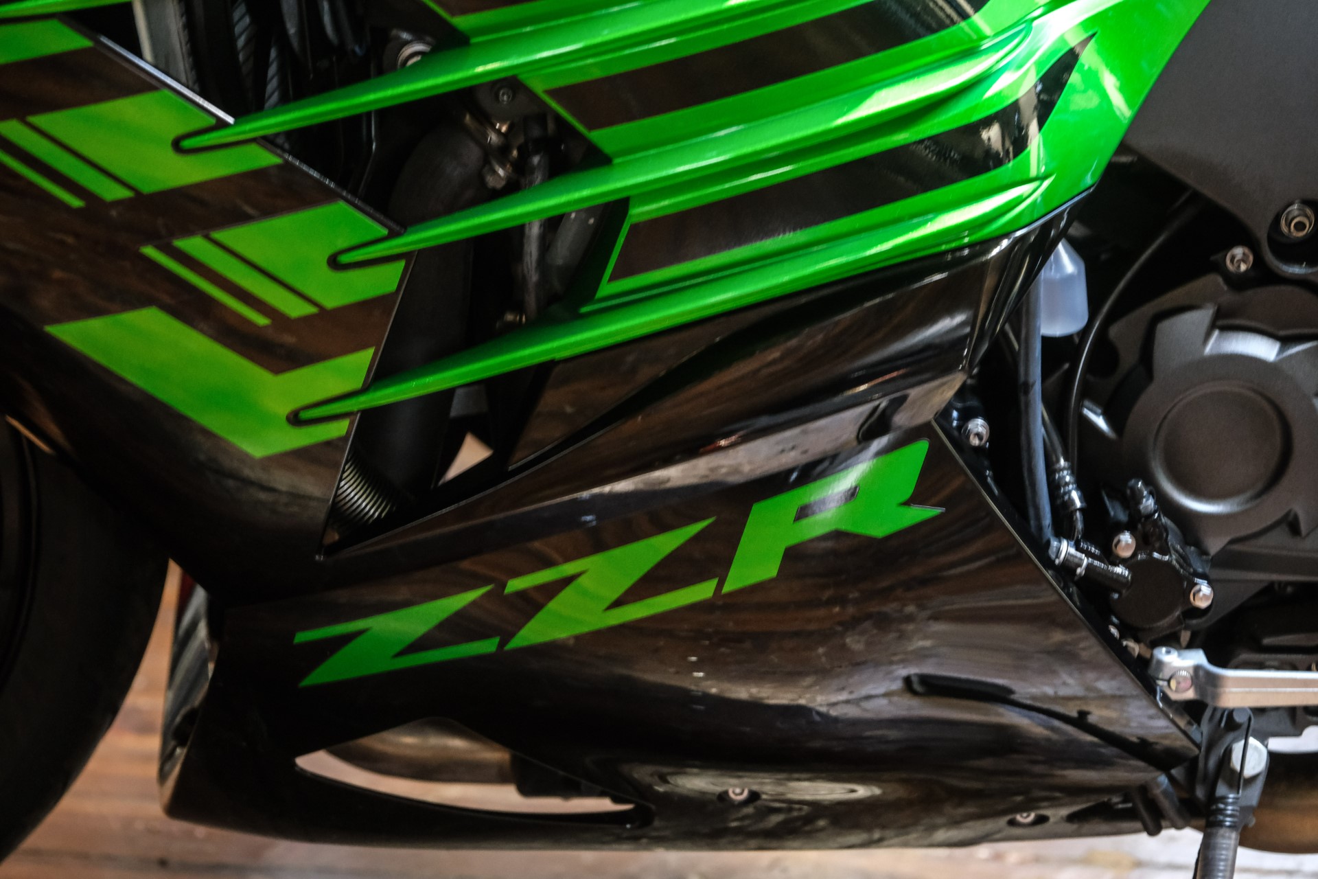 kmkm 1 Mile – 1992 Kawasaki ZX-7R | Bike-urious