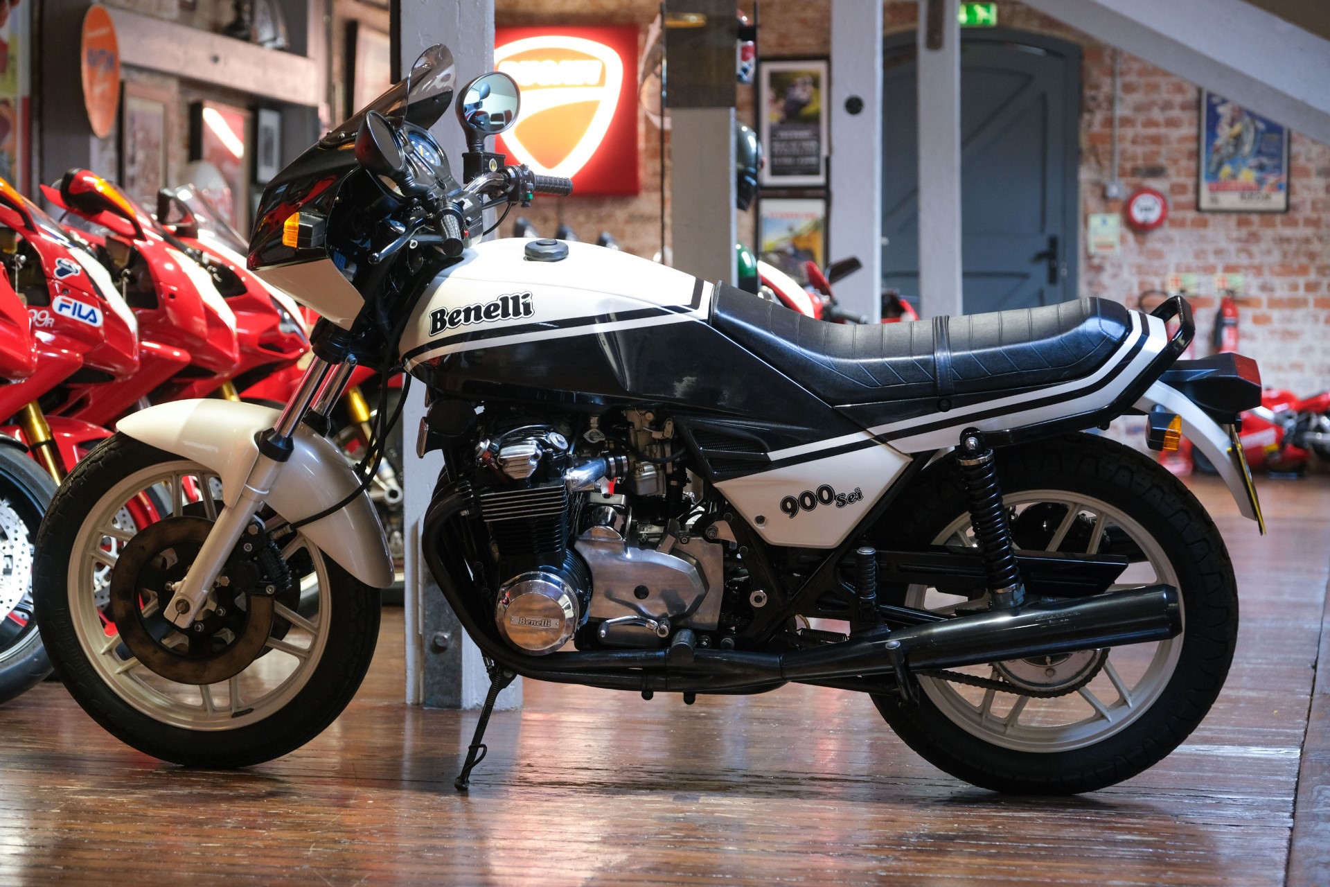 Benelli Sei | The Bike Specialists | South Yorkshire