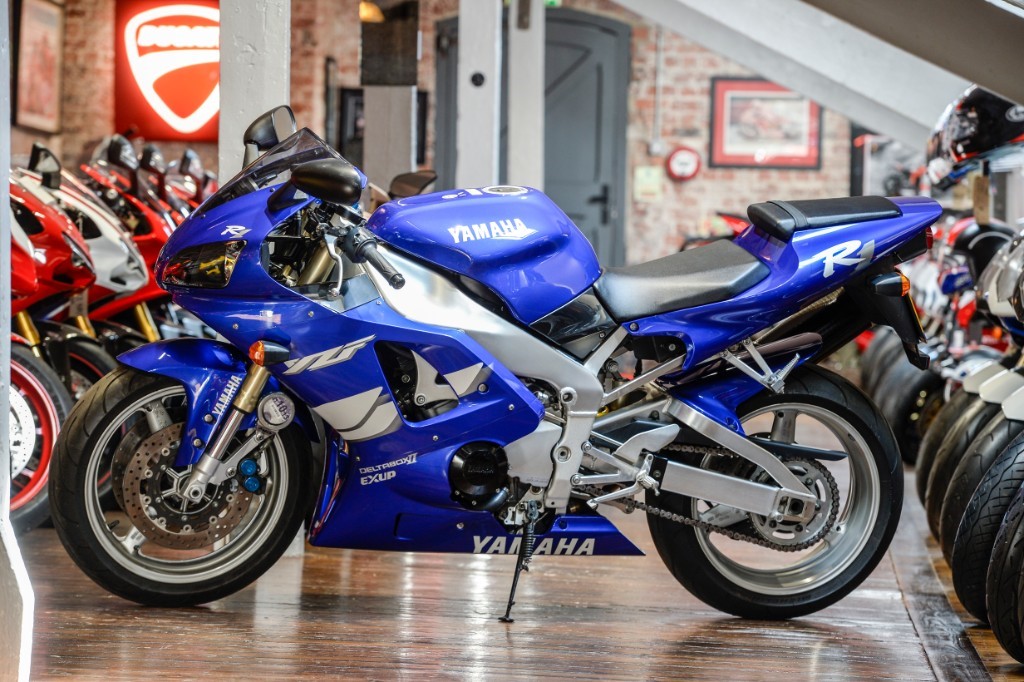 1999 yzf online r1