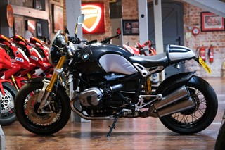 BMW R nine T