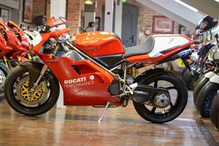 Ducati 916