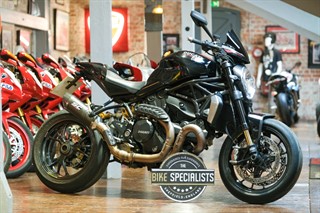 Ducati Monster 1200