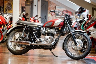Triumph T120R