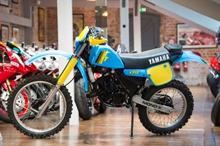 Yamaha IT 175