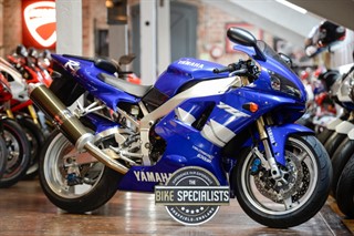 Yamaha YZF-R1