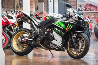 Yamaha YZF-R1