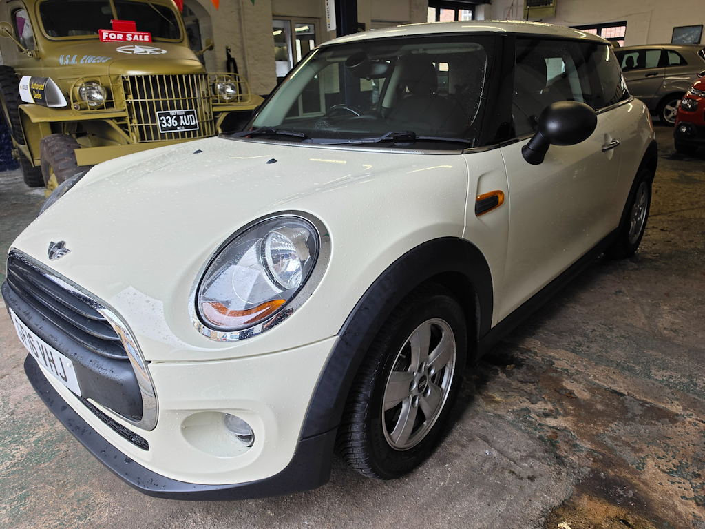 2016 MINI One