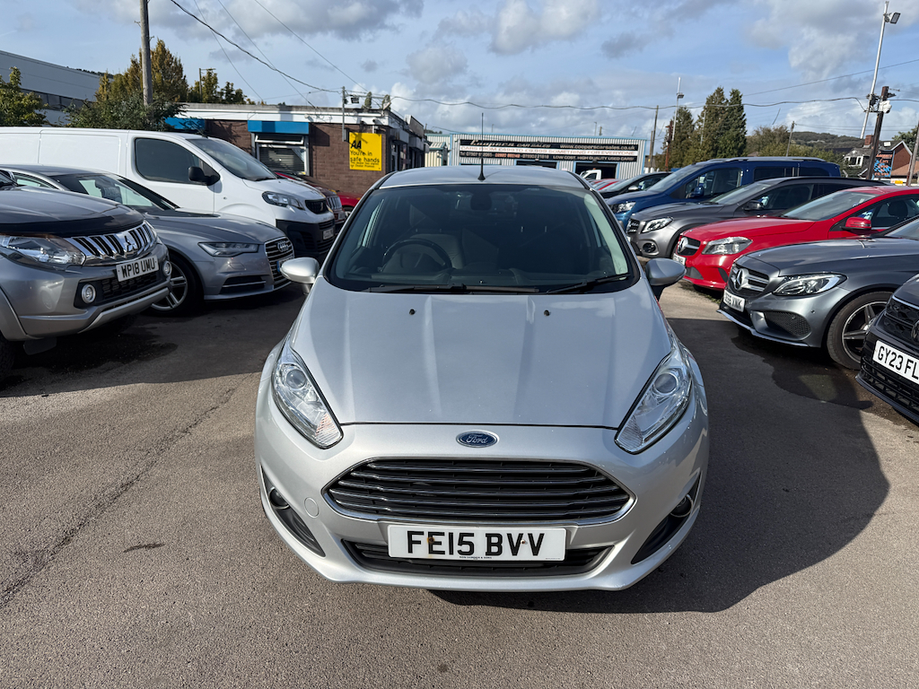 2015 15 FORD FIESTA
