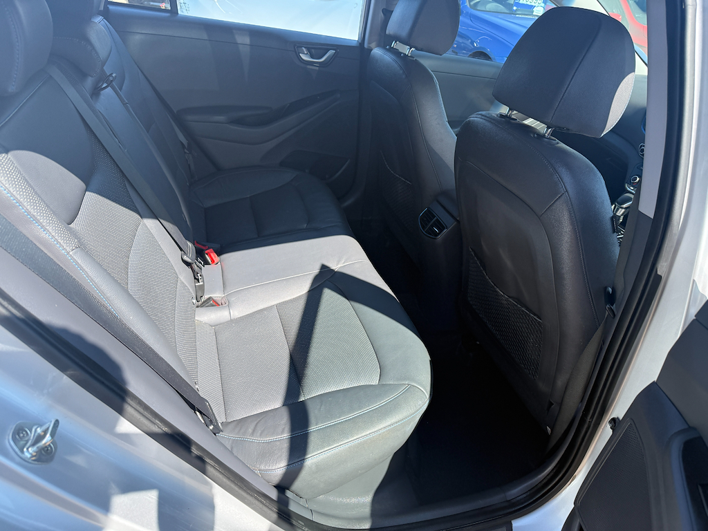 2016 66 HYUNDAI IONIQ