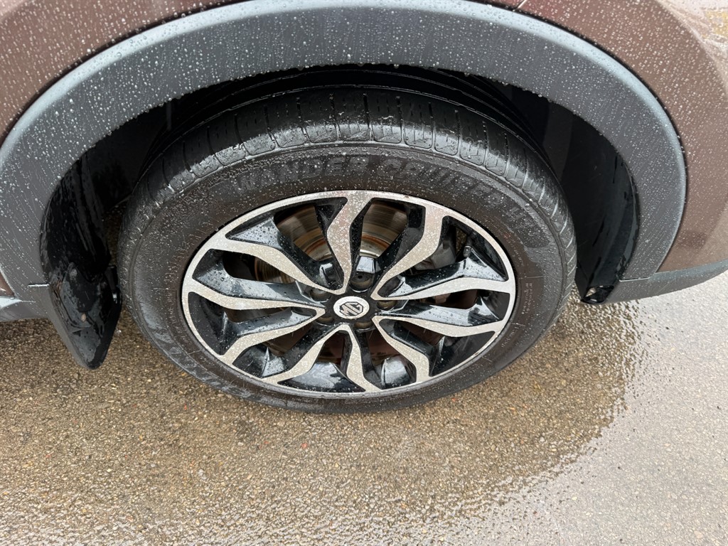 2017 17 MG GS EXCLUSIVE DCT
