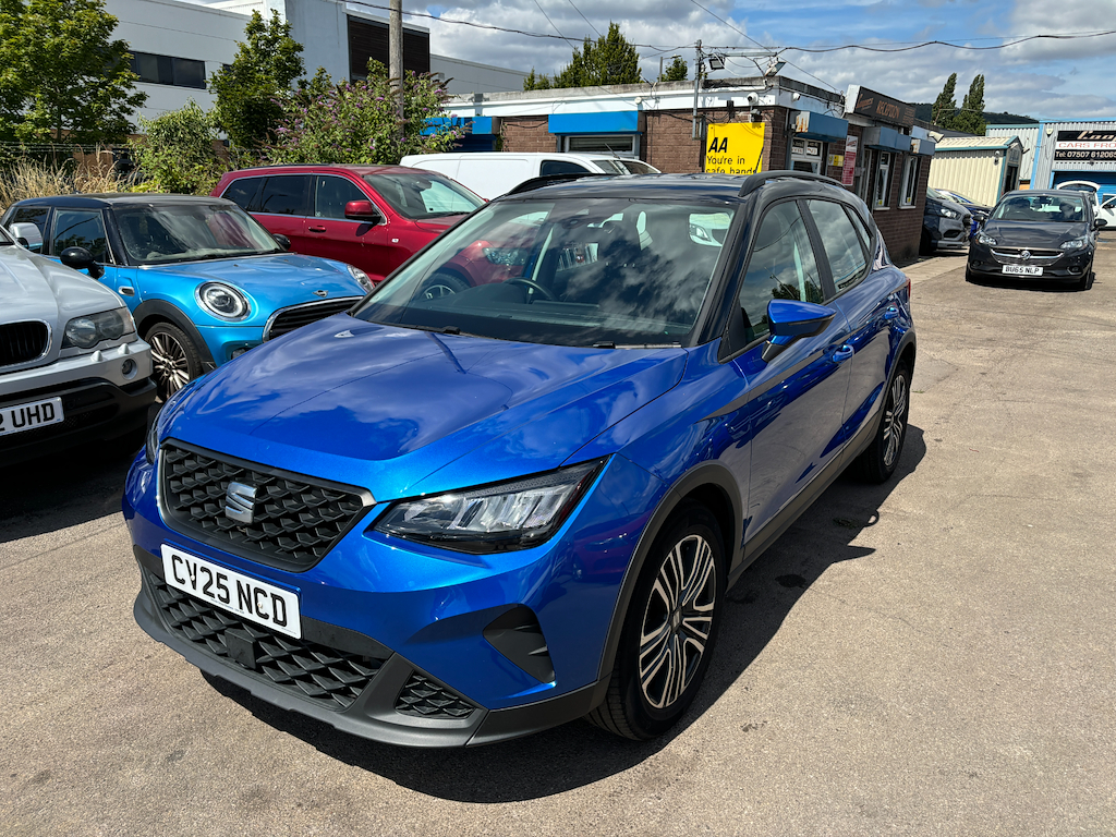 2025 25 SEAT ARONA