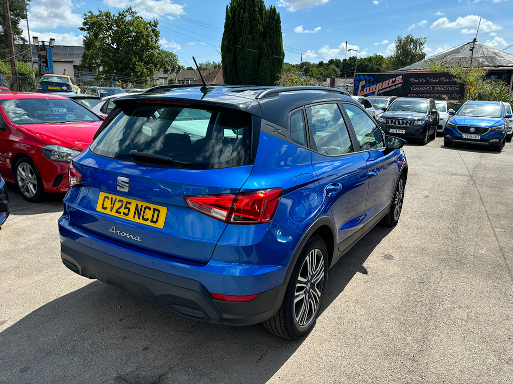 2025 25 SEAT ARONA