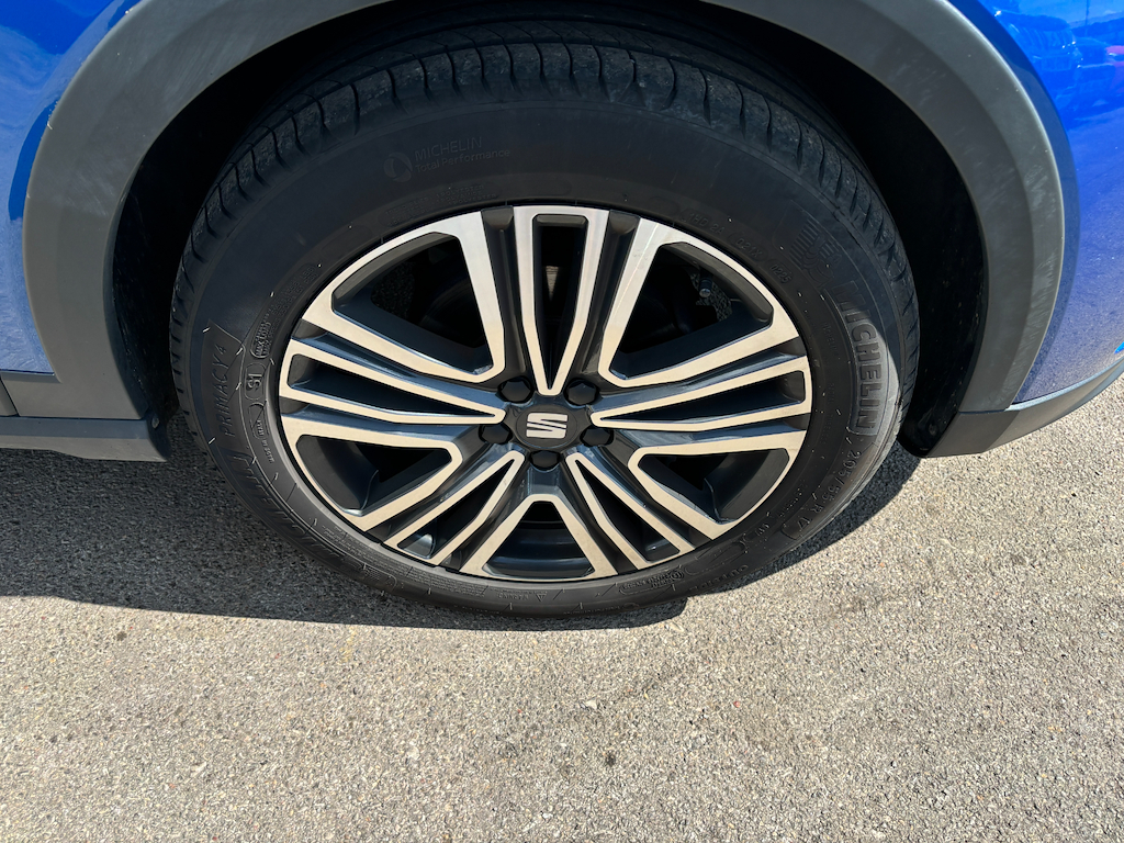 2025 25 SEAT ARONA