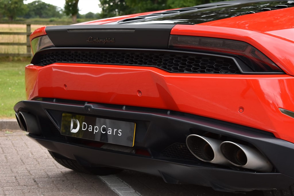 2016 (16)
Lamborghini
Huracan LP 610-4