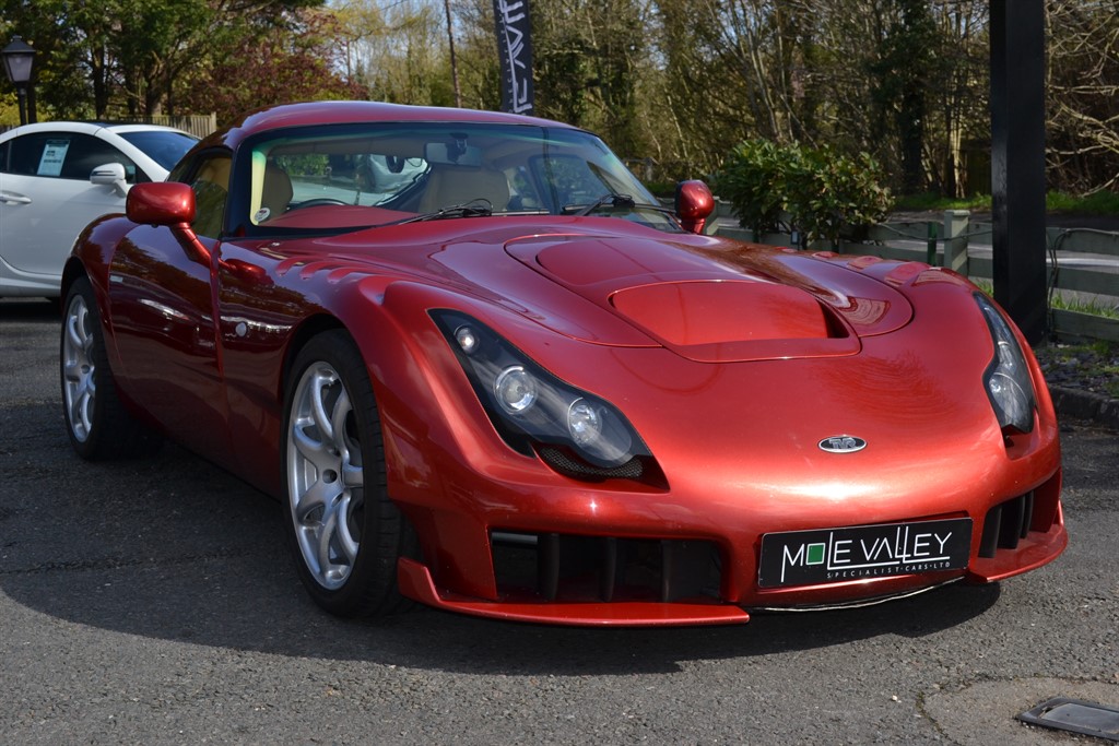 tvr-sagaris-coupe-petrol-d8df363c06bc.jpg