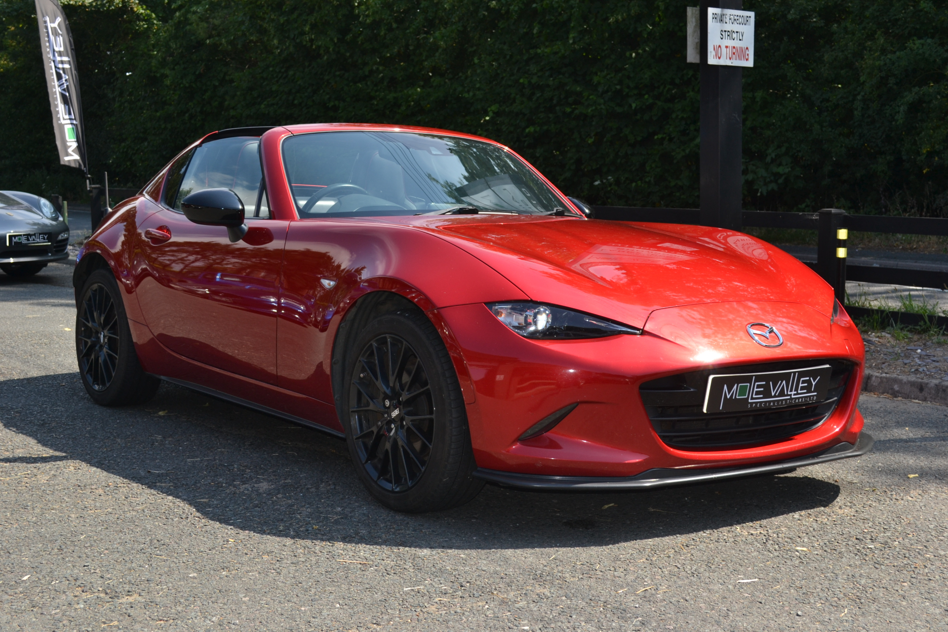 2017 Mazda MX-5 RF LAUNCH E...