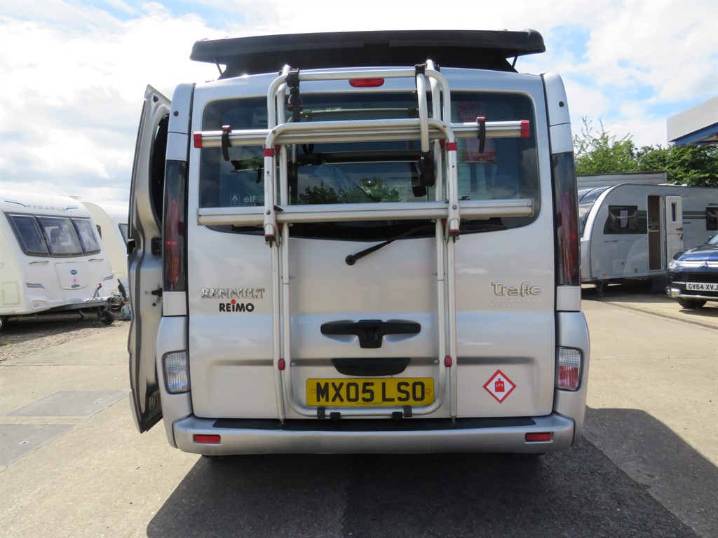 Bike rack for renault trafic online van