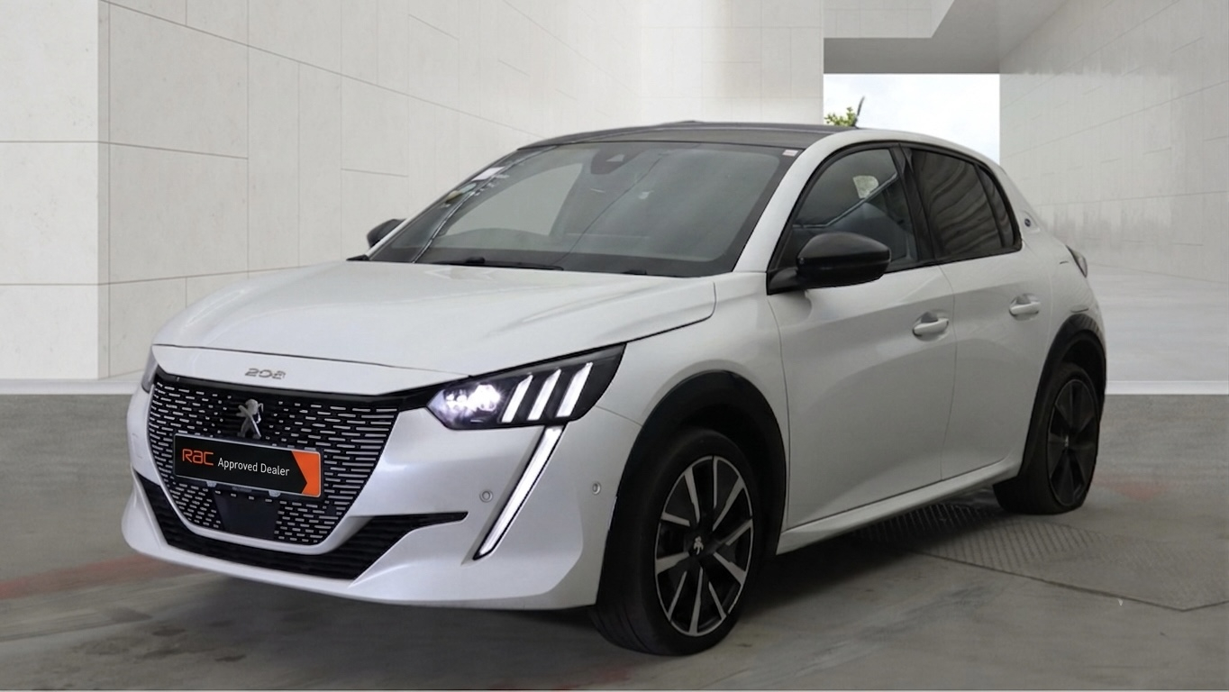 2022 PEUGEOT 208