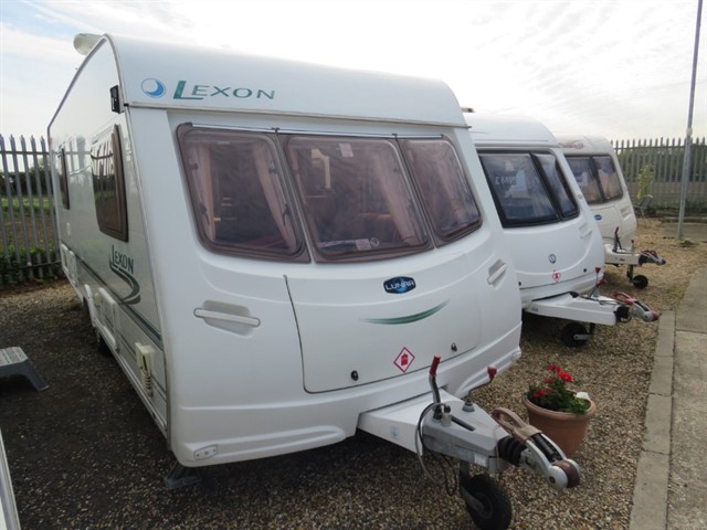 Lunar Lexon