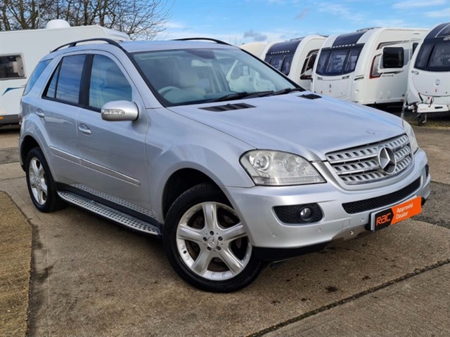 Mercedes 320