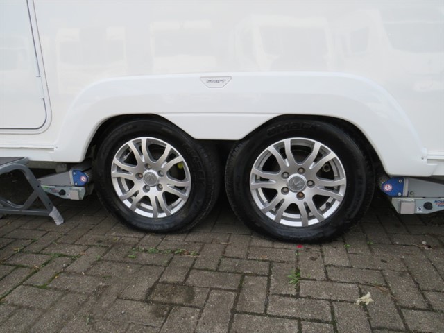 Swift Challenger
