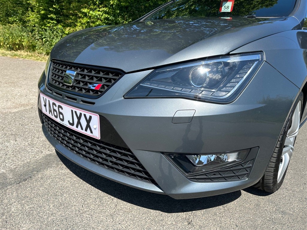 SEAT Ibiza, Ideal Trade Centre